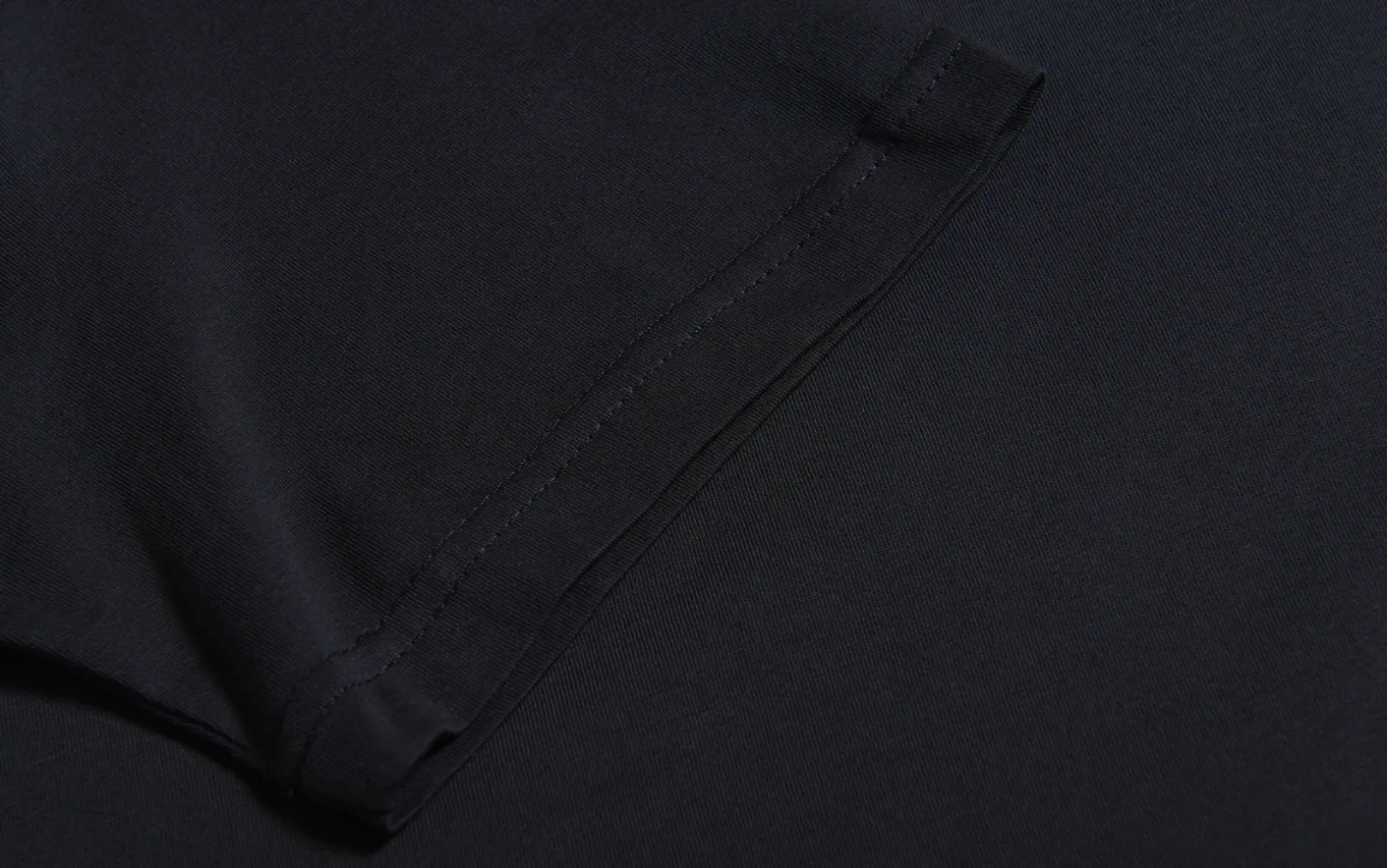BOWMAN LOGO TEE