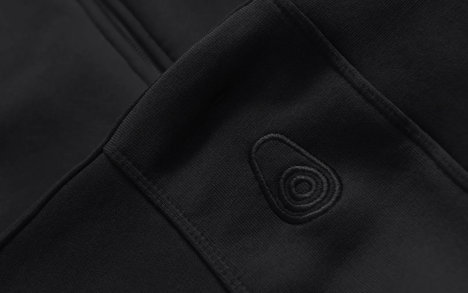 BOWMAN ZIP HOOD