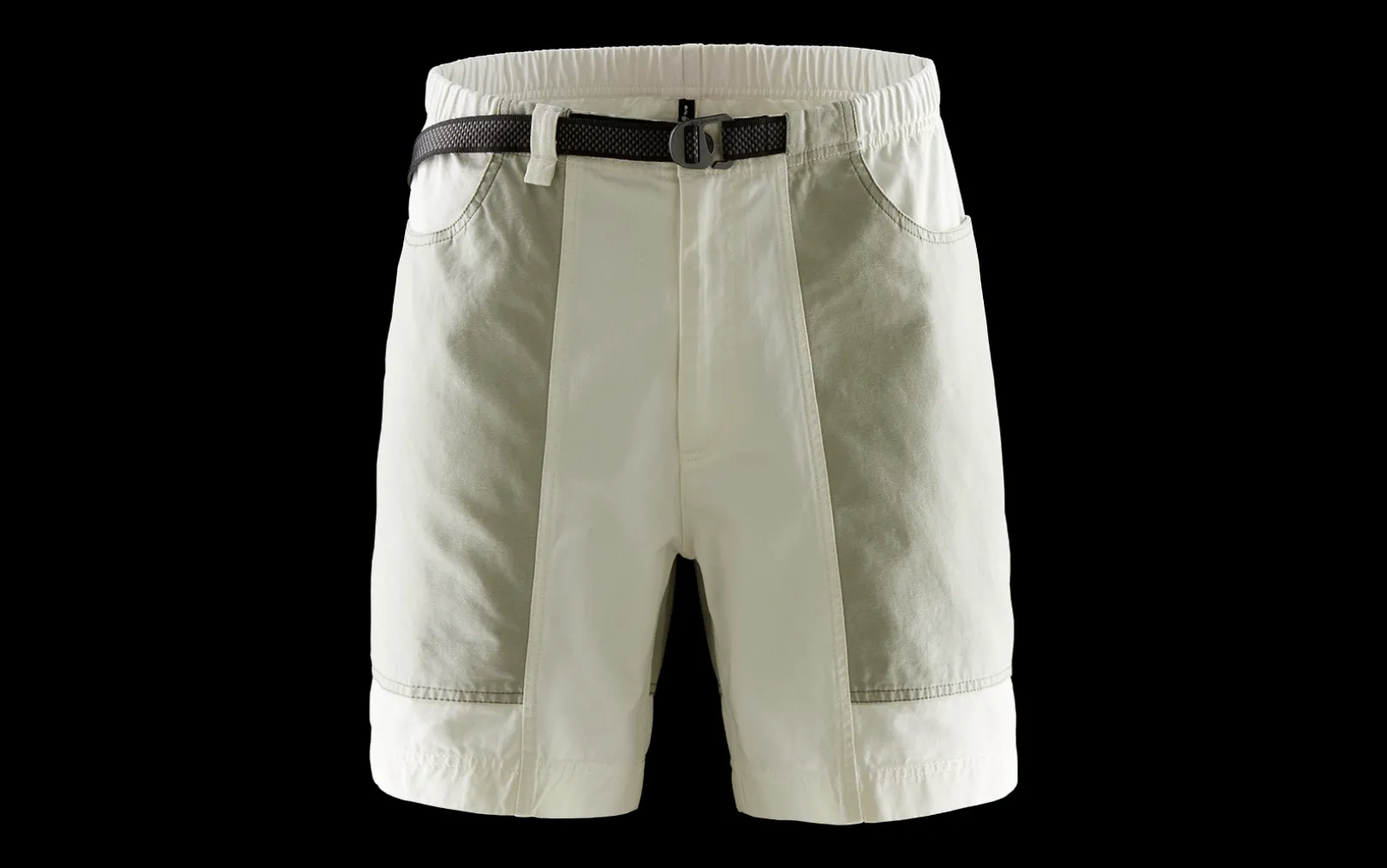 BREEZE BLOCKED SHORTS