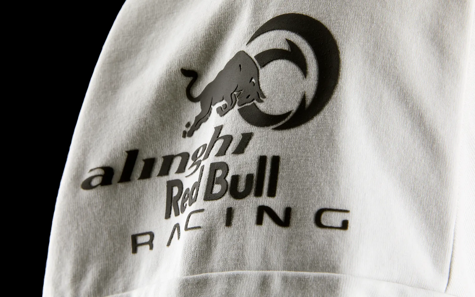 CHALLENGE TEE