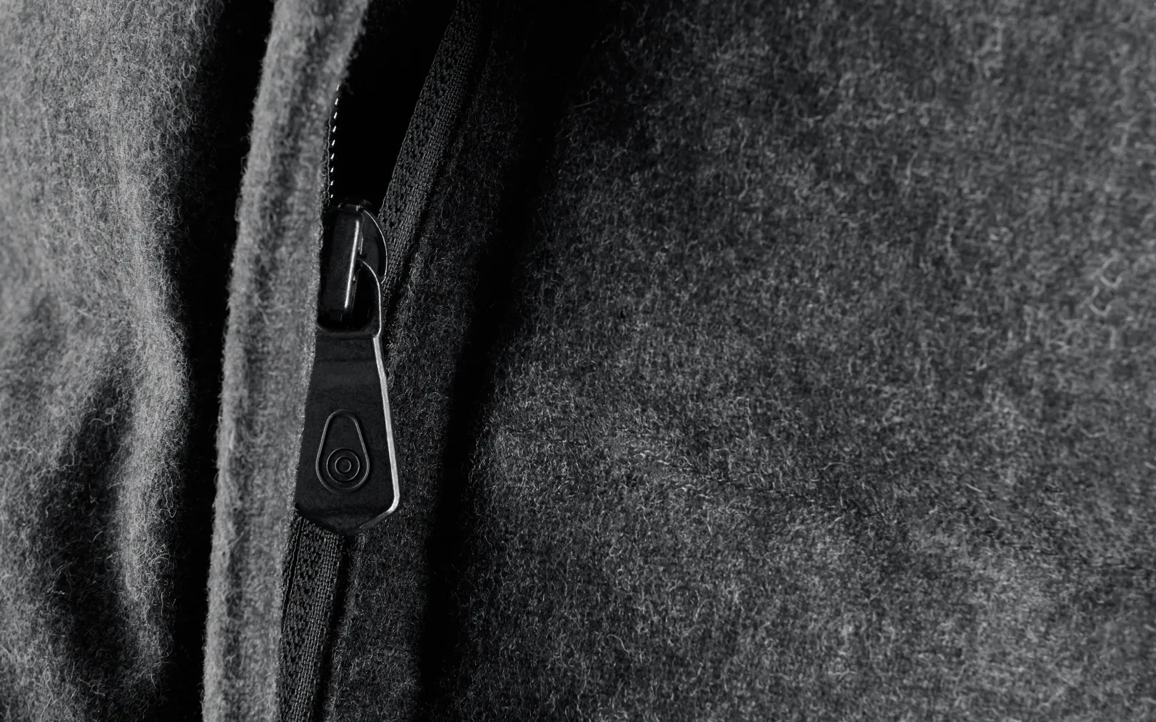CLOUD DOWN WOOL HOOD