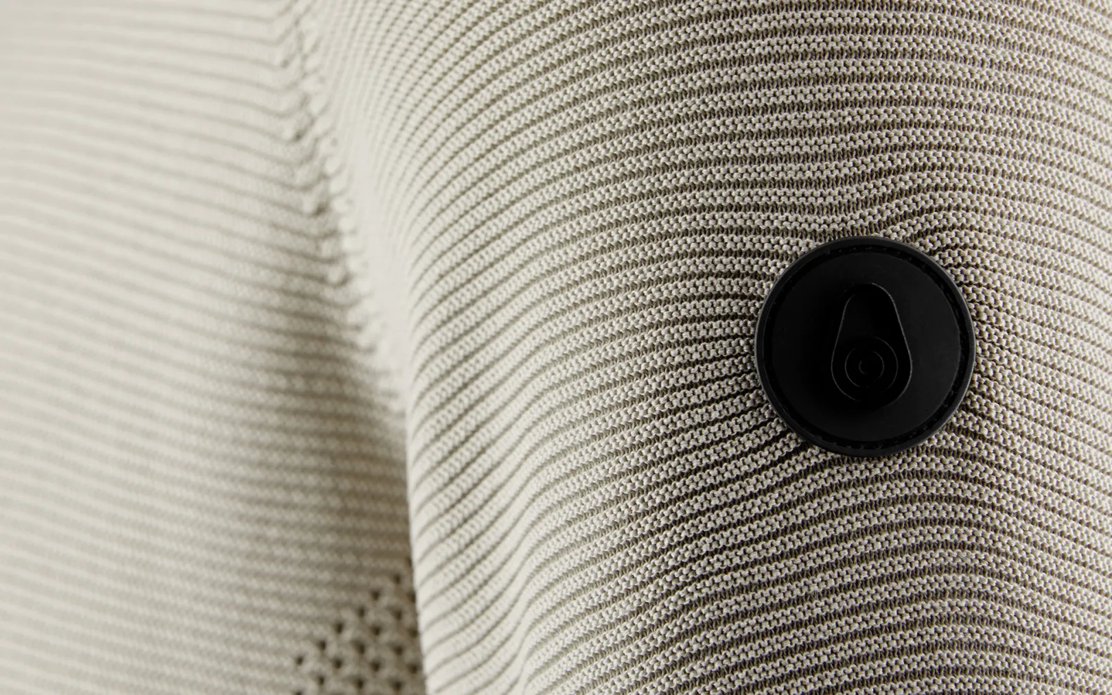 ELEMENT SEAMLESS ZIP HOOD