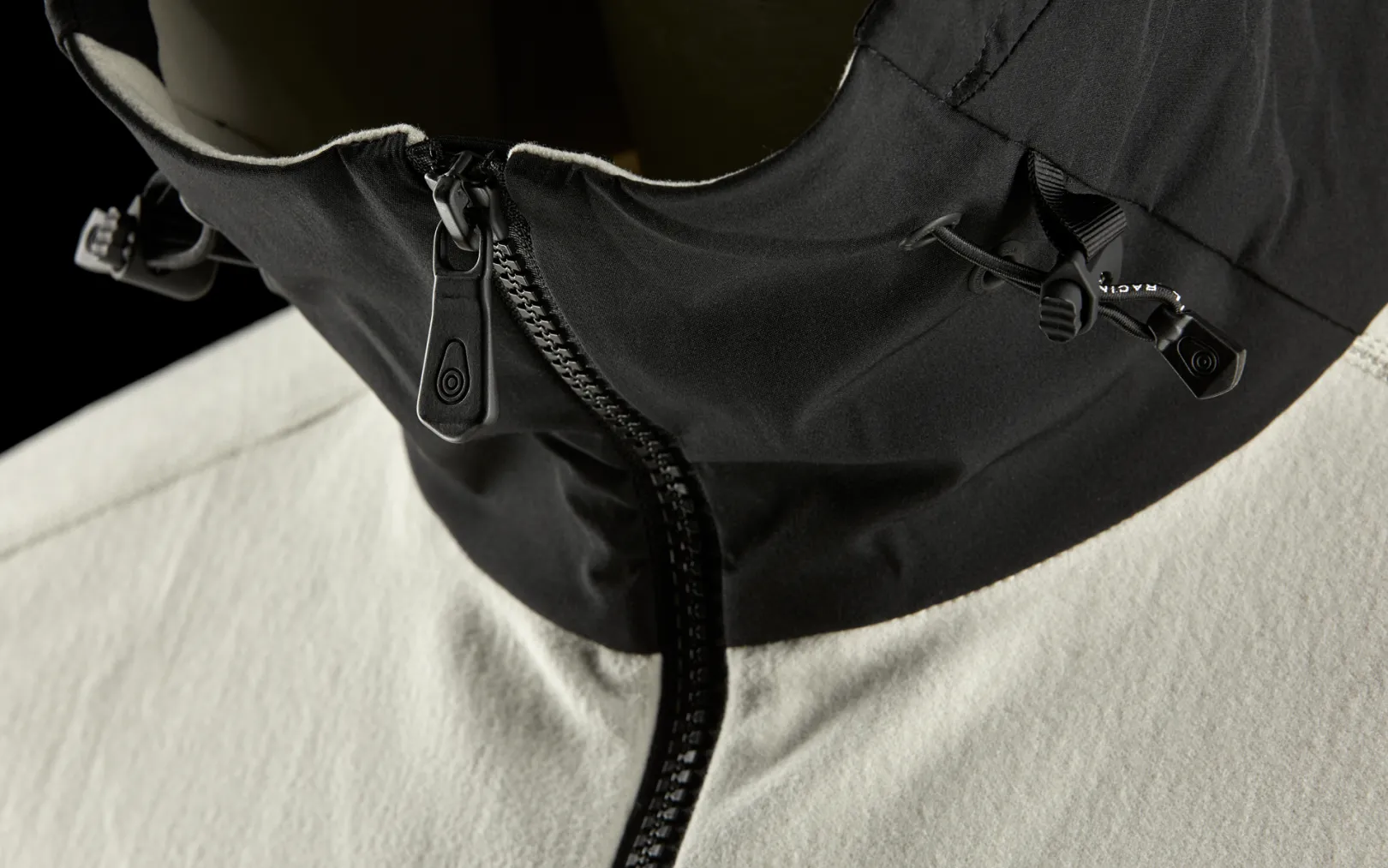 GLACIER BAY FLEECE ANORAK