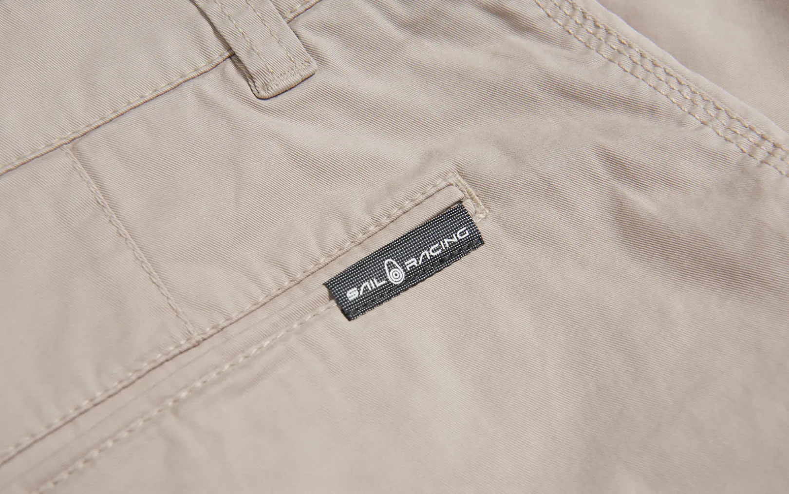 HELMSMAN CHINO SHORTS