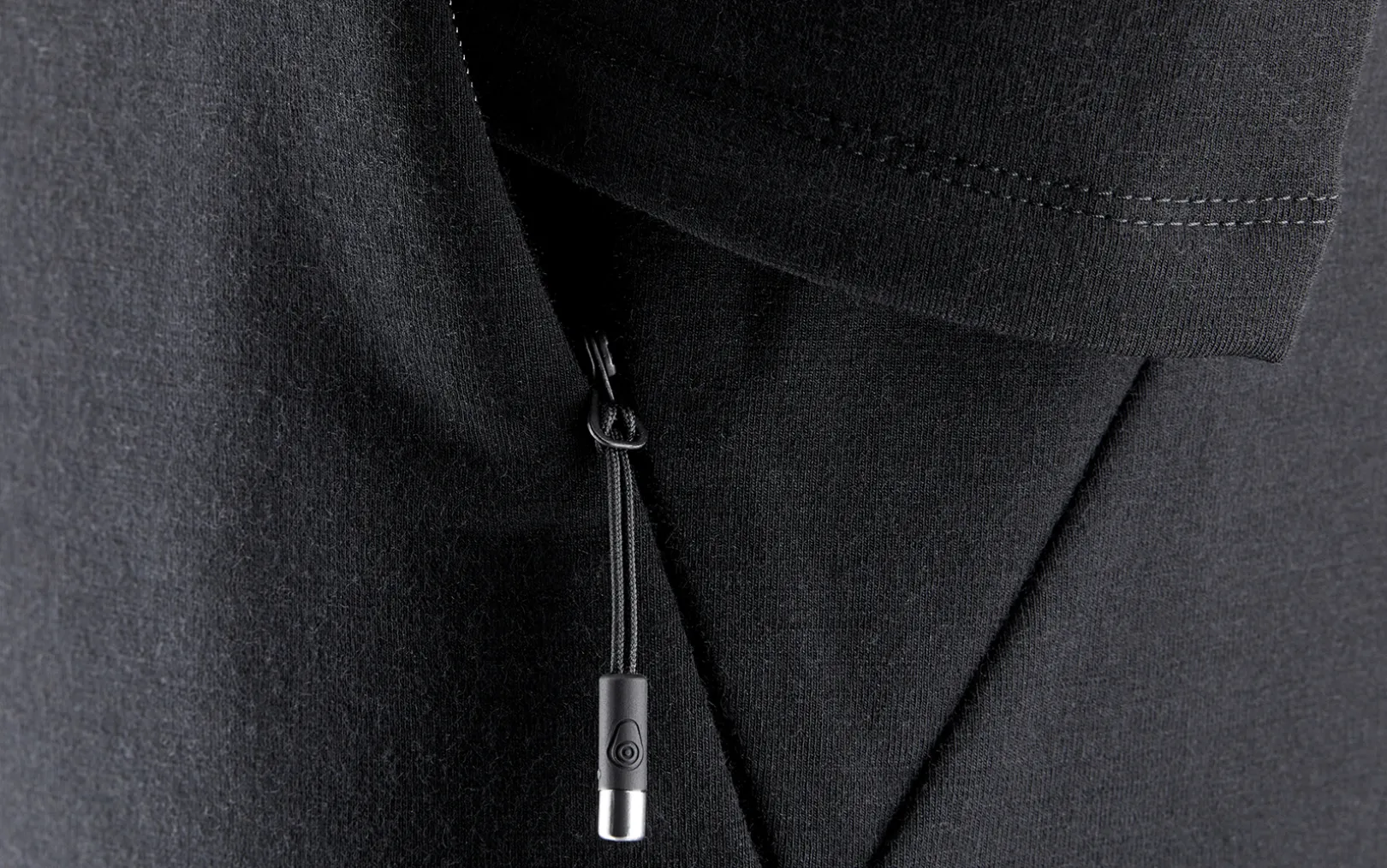 MERINO HOOD