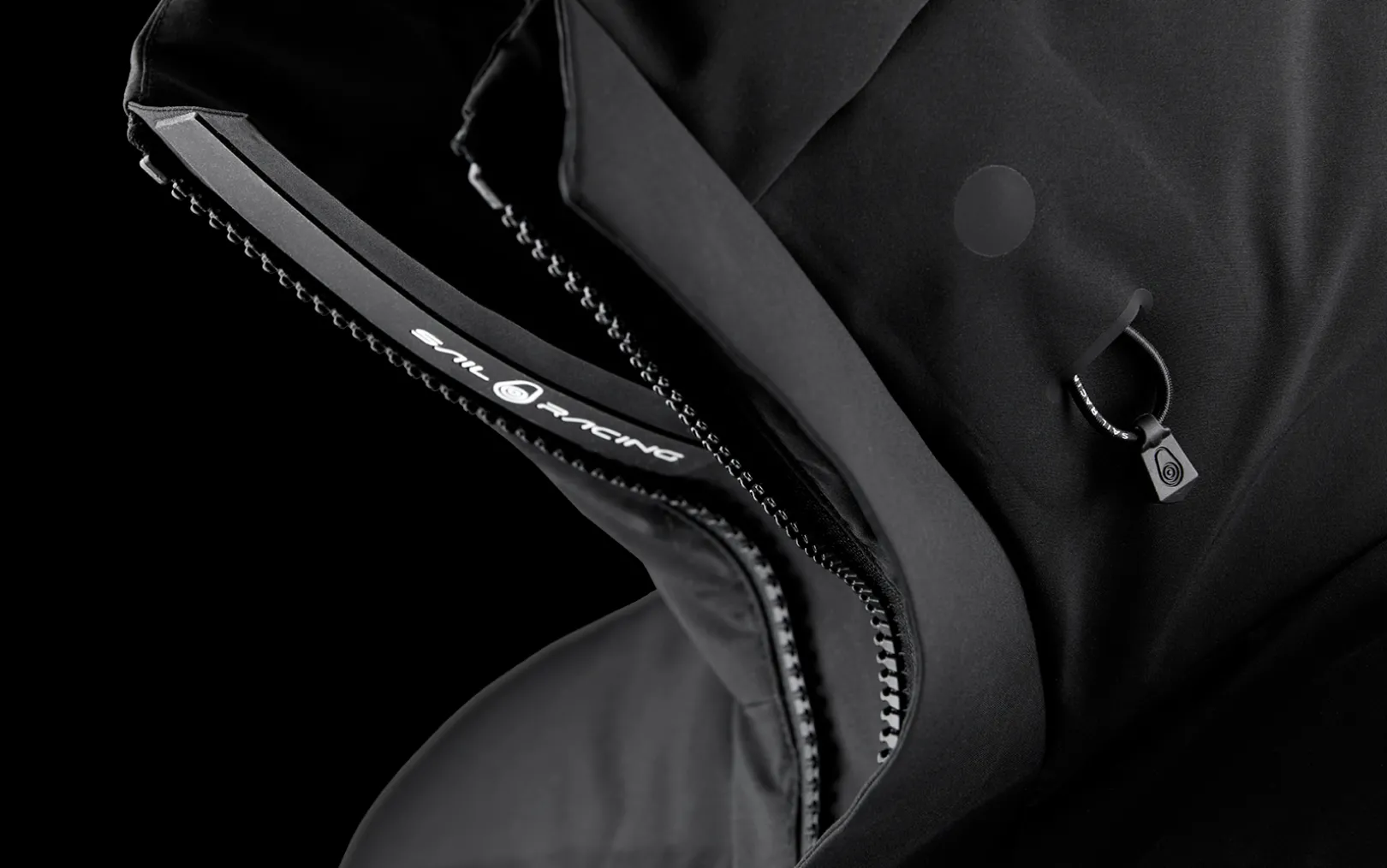 RACE WELDED DOWN COAT