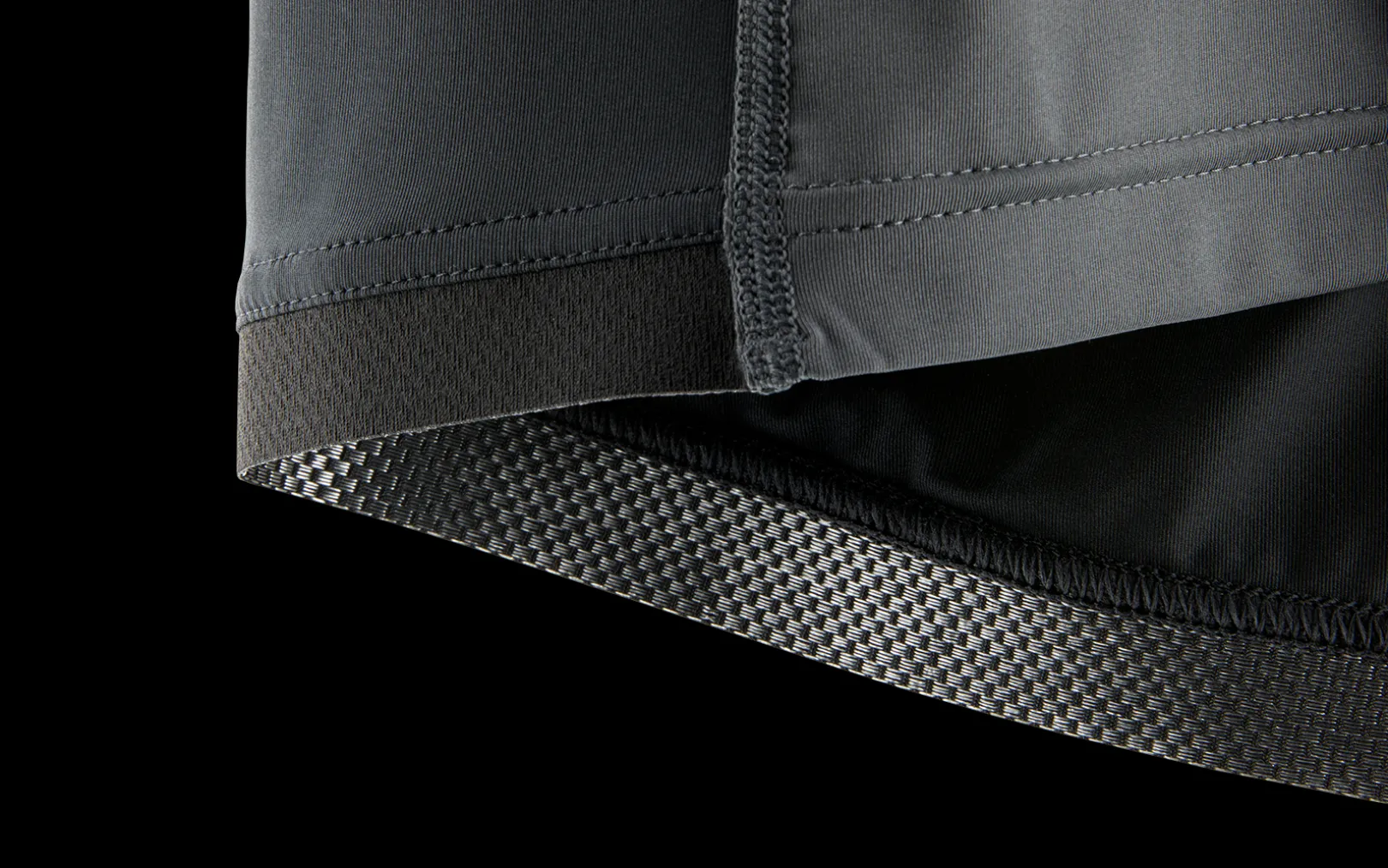 REFERENCE LS RASHGUARD