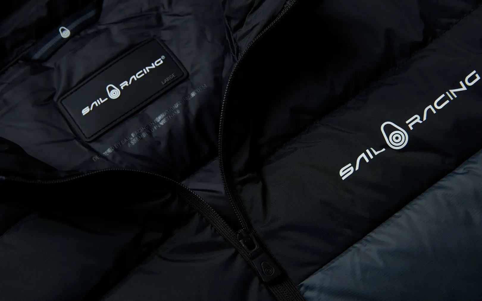 SPRAY DOWN JACKET