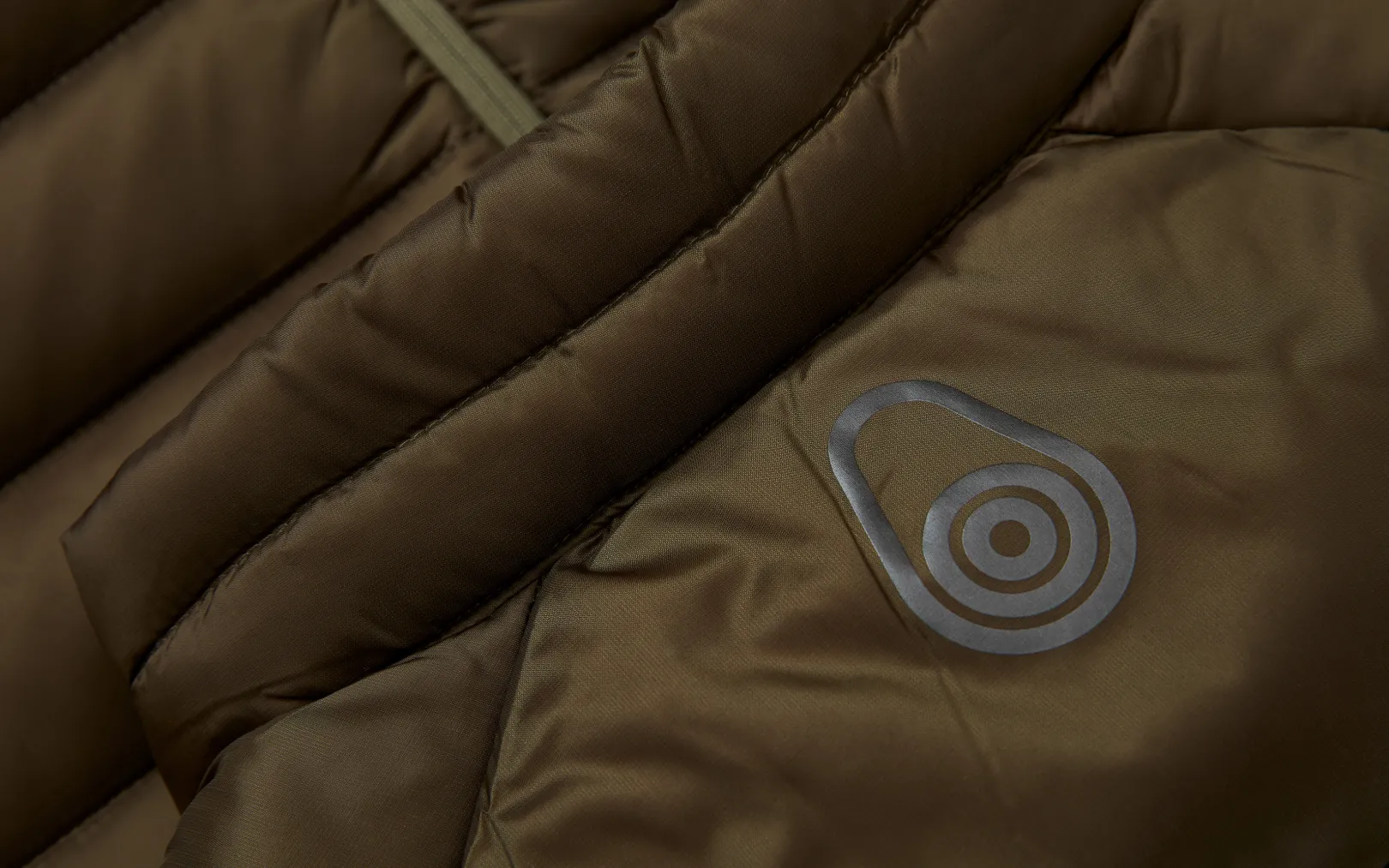 SPRAY DOWN VEST