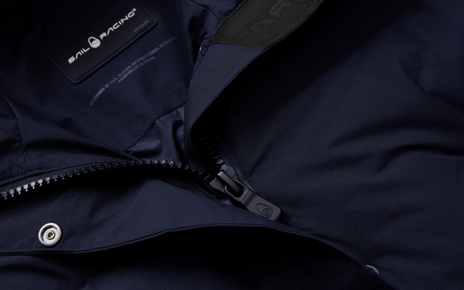W RACE EDITION DOWN COAT