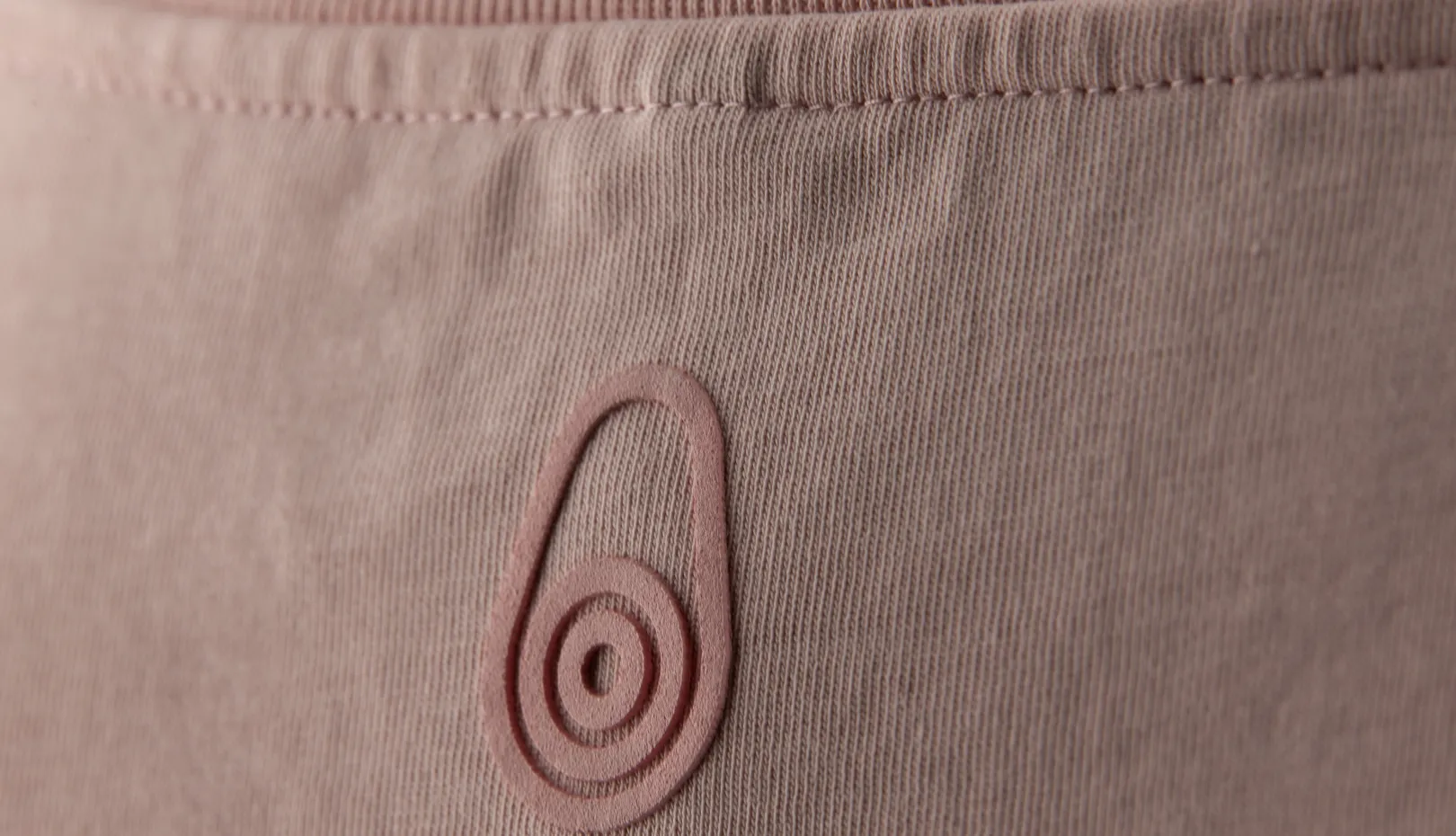 W WAVE TEE
